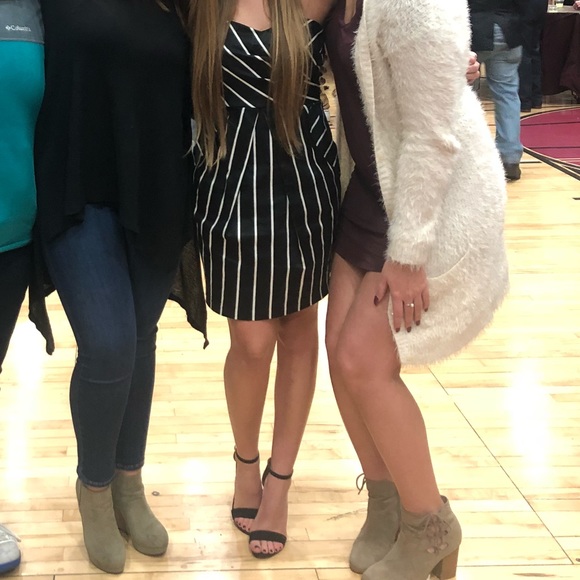 Strapless dress - Picture 3 of 3